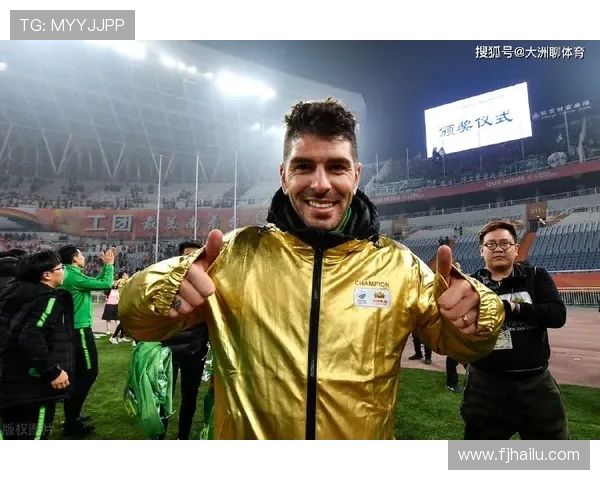 浙江队闪电敲定西班牙锋将卡萨斯 百万年薪 + 短约引爆中超 浙江队闪电敲定西班牙锋将卡萨斯 百万年薪 + 短约引爆中超